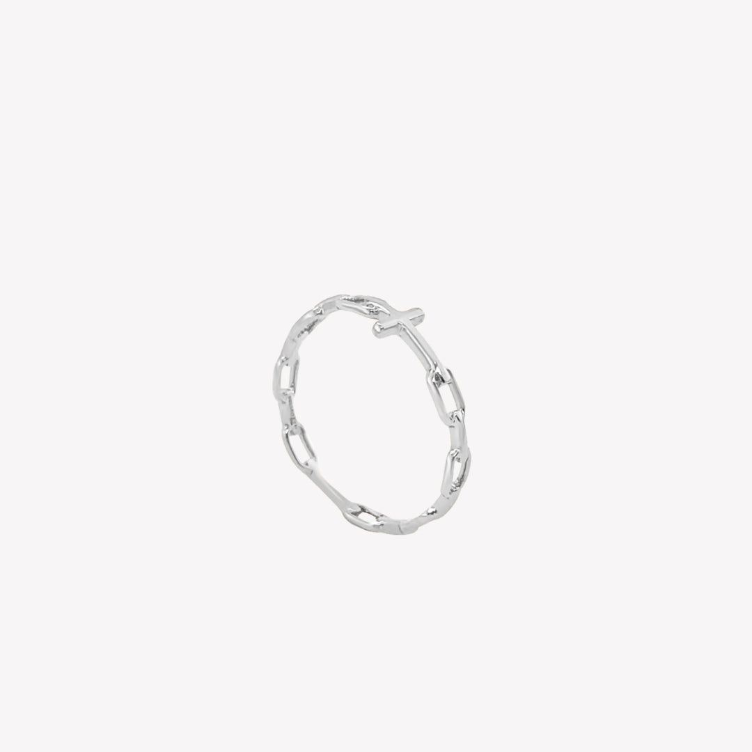 Rizen Jewelry sterling silver cross chain breaker ring from the Calvary Collection.
