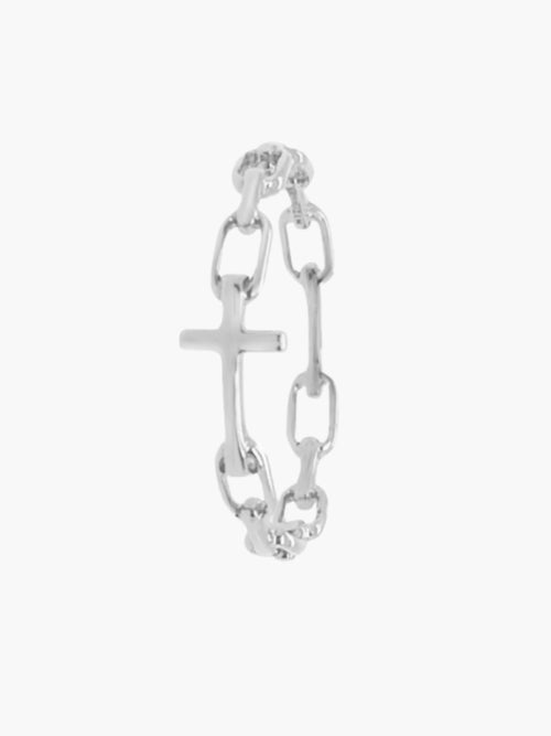 Mini chain breaker cross ring in sterling silver from the Calvary collection.  A timeless baptism gift by Rizen Jewelry.
