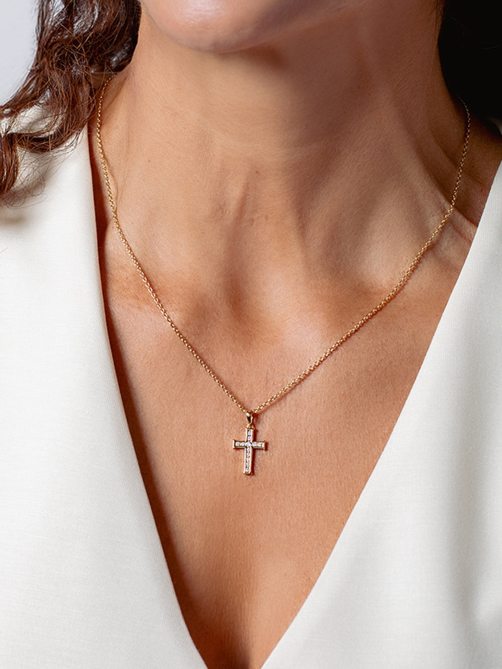 Luminous Cross Pendant Necklace