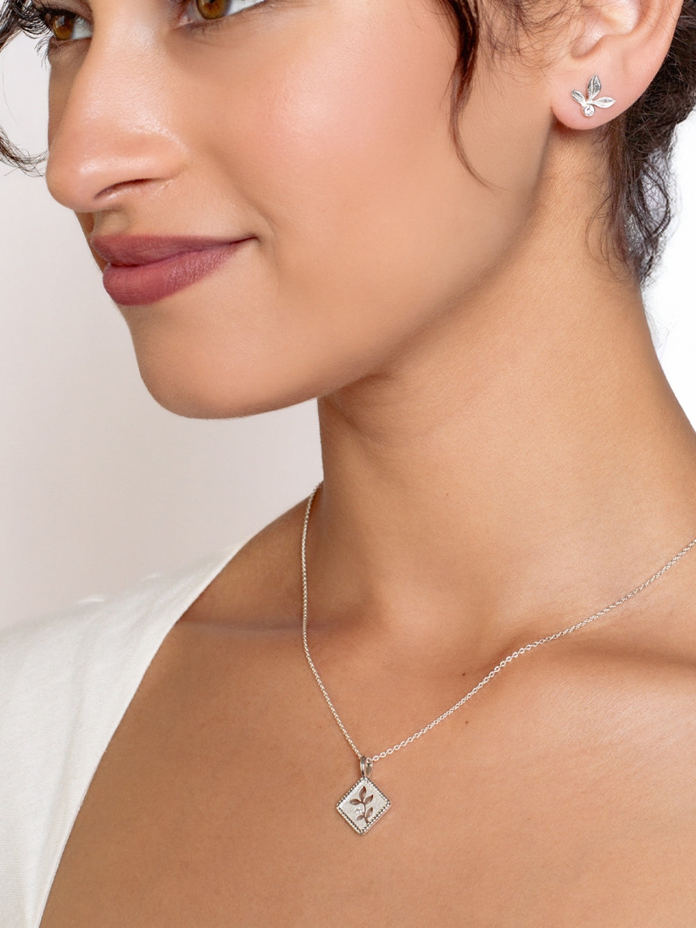 Olive Leaf Pendant Necklace