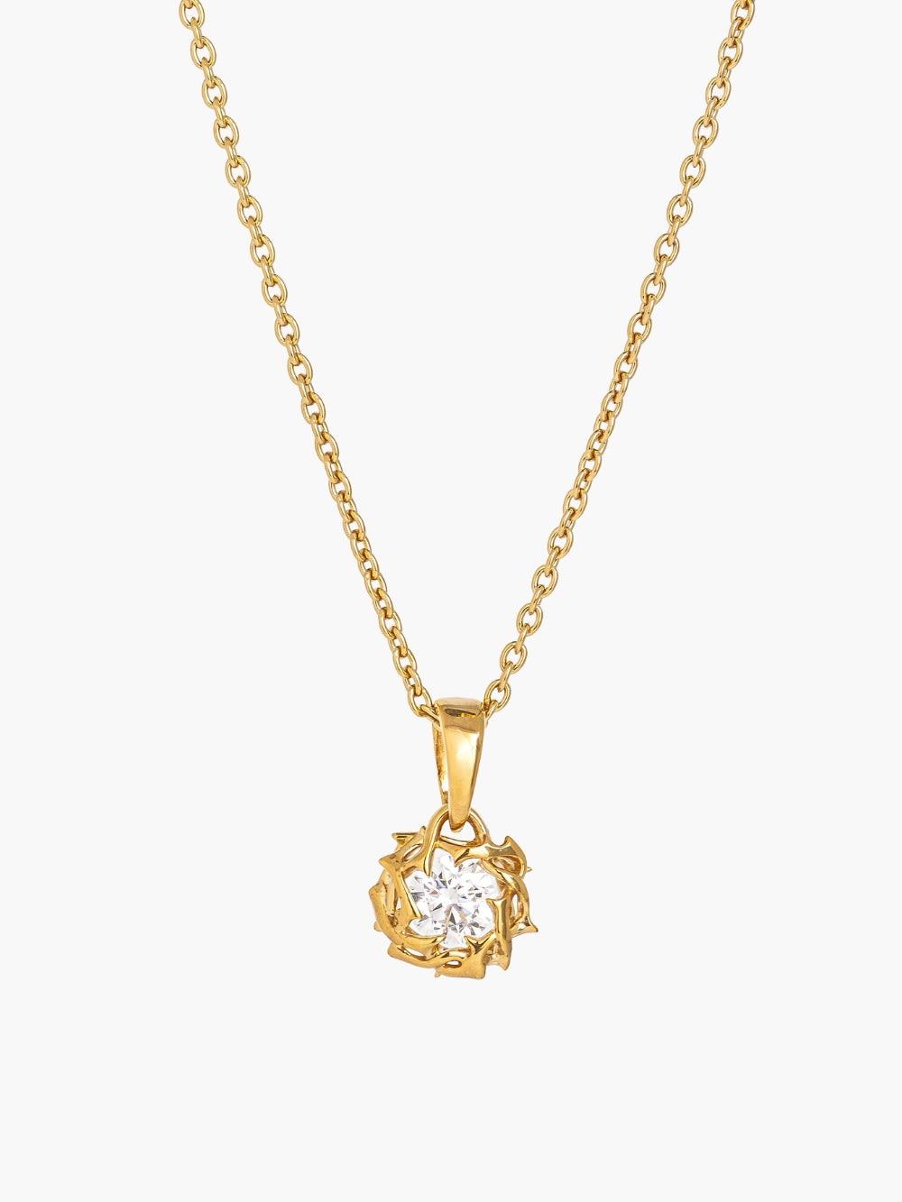 Rizen Jewelry Crown of Thorns pendant in 18-karat gold finish. The Crown of Thorns intricately nestles a round brilliant cut cubic zirconia in the center. Featured on a cable chain necklace.