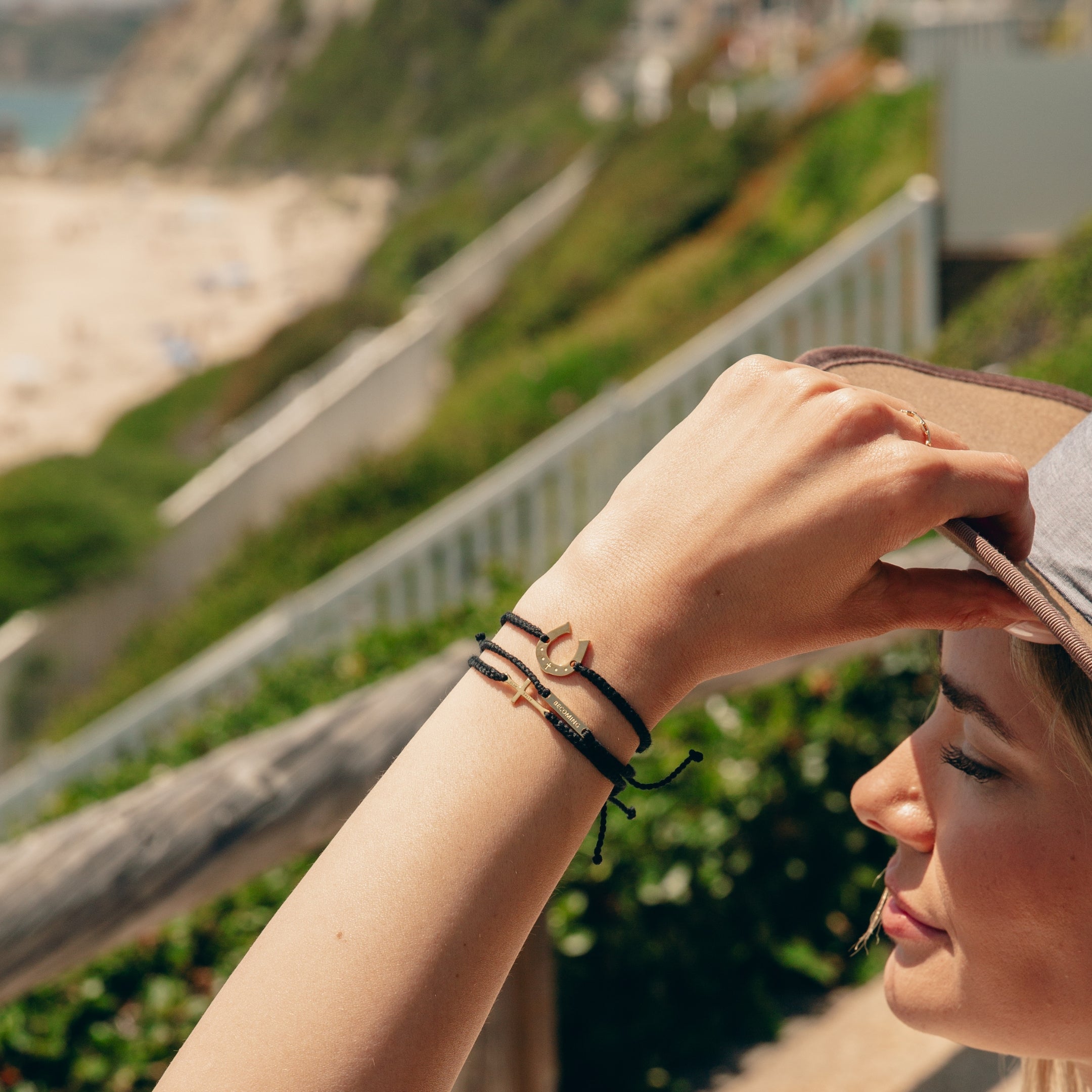 Horseshoe Cord Bracelet | Rizen Jewelry