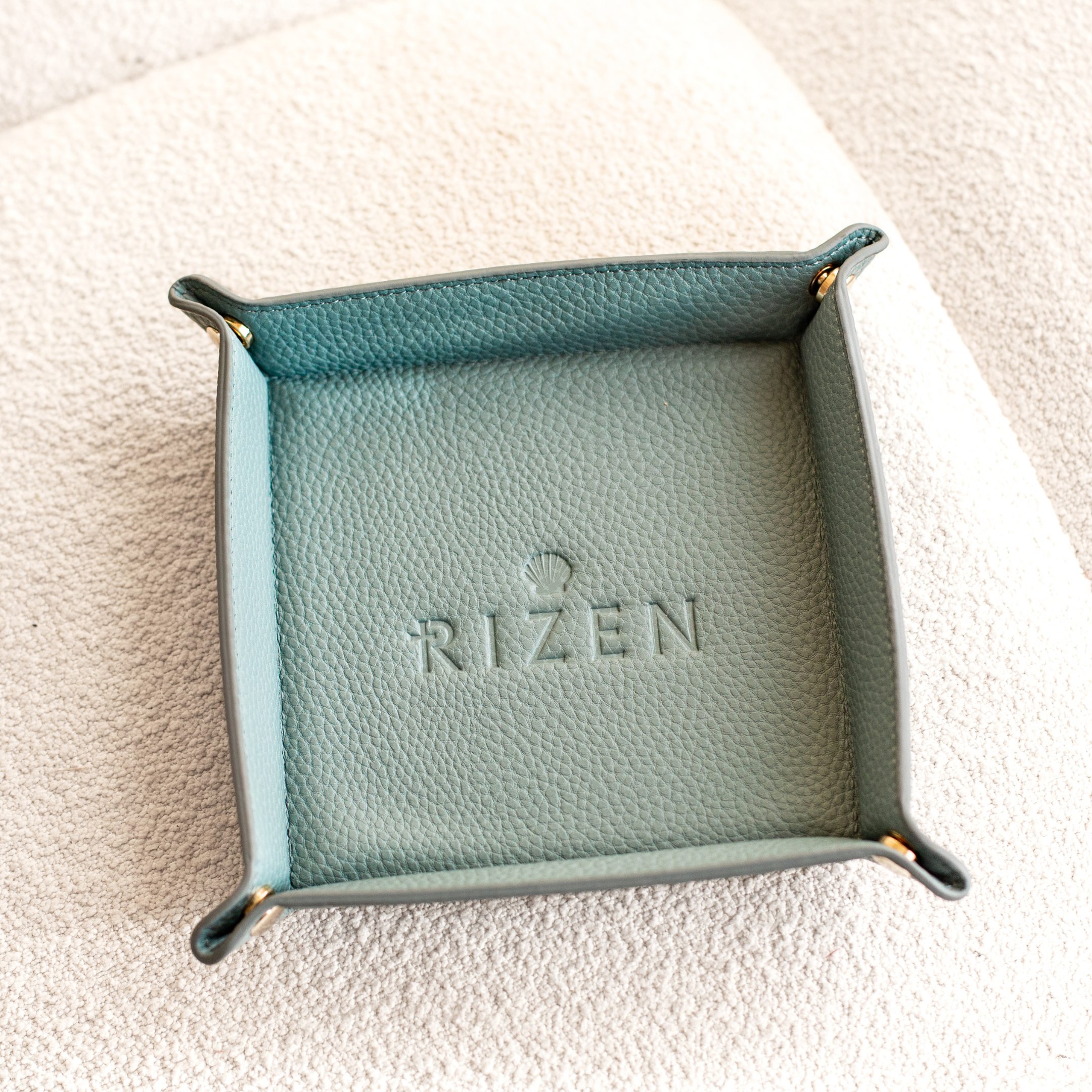 Rizen Jewelry Tray