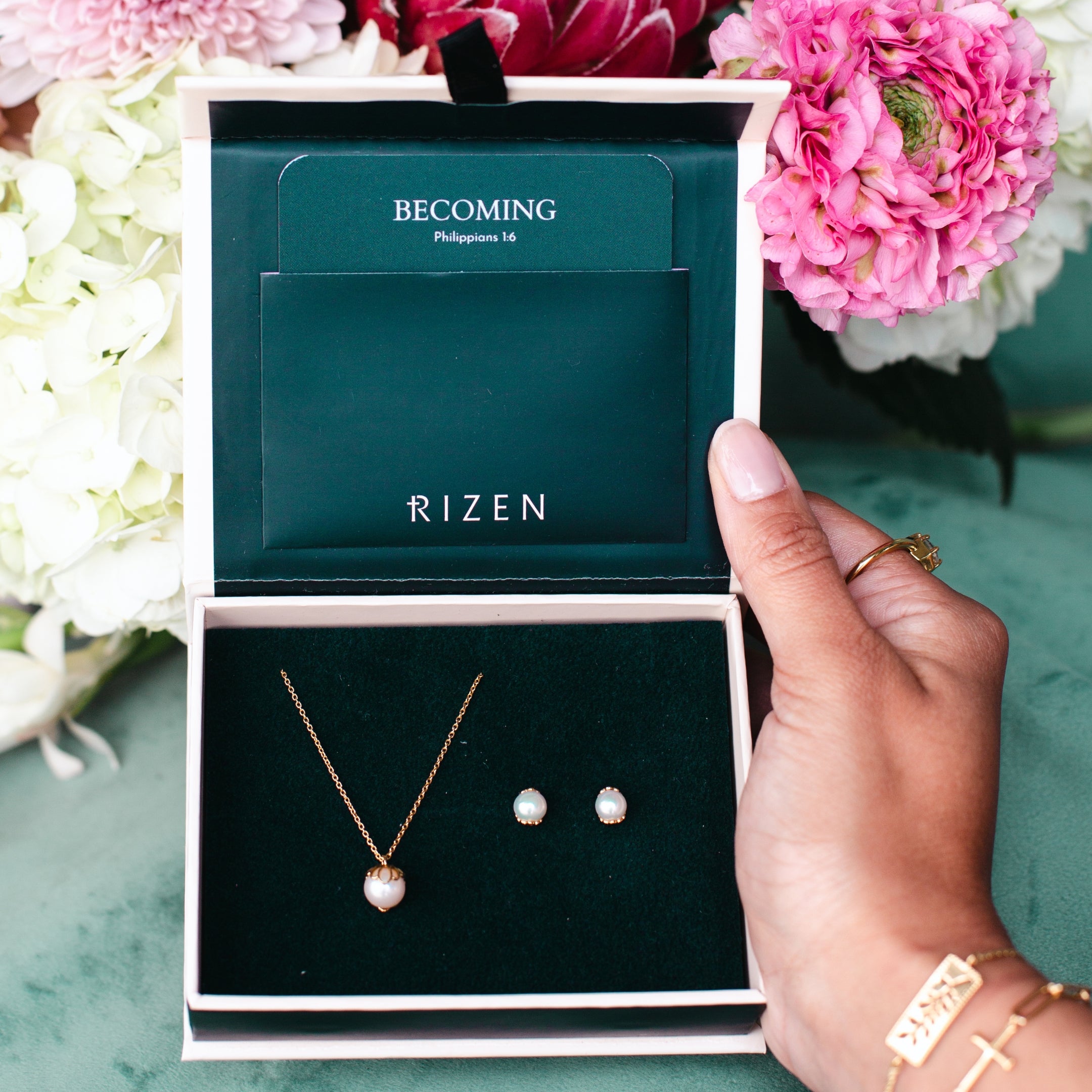 Becoming Necklace Earring Gift Set in 18k yellow gold vermeil featuring the natural freshwater pearl shell encased necklace and earrings featured in inspirational Rizen Jewelry ready to gift keepsake packaging. 